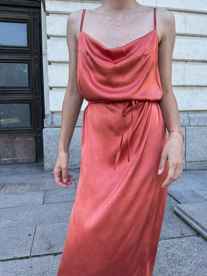 Рокля "the silk slip dress"