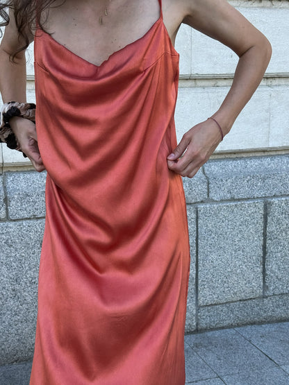 Рокля "the silk slip dress"