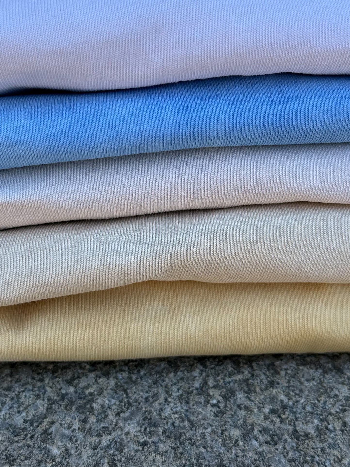 Тениска "the essential tee"